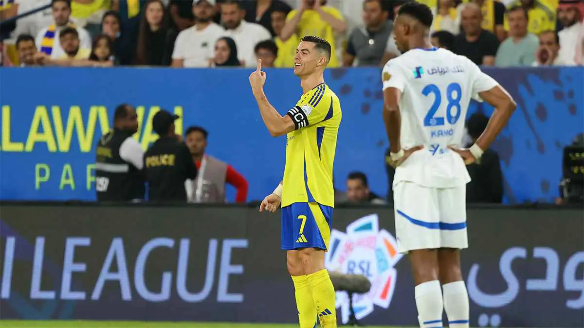 سر رفض رونالدو الانتقال إلى الهلال