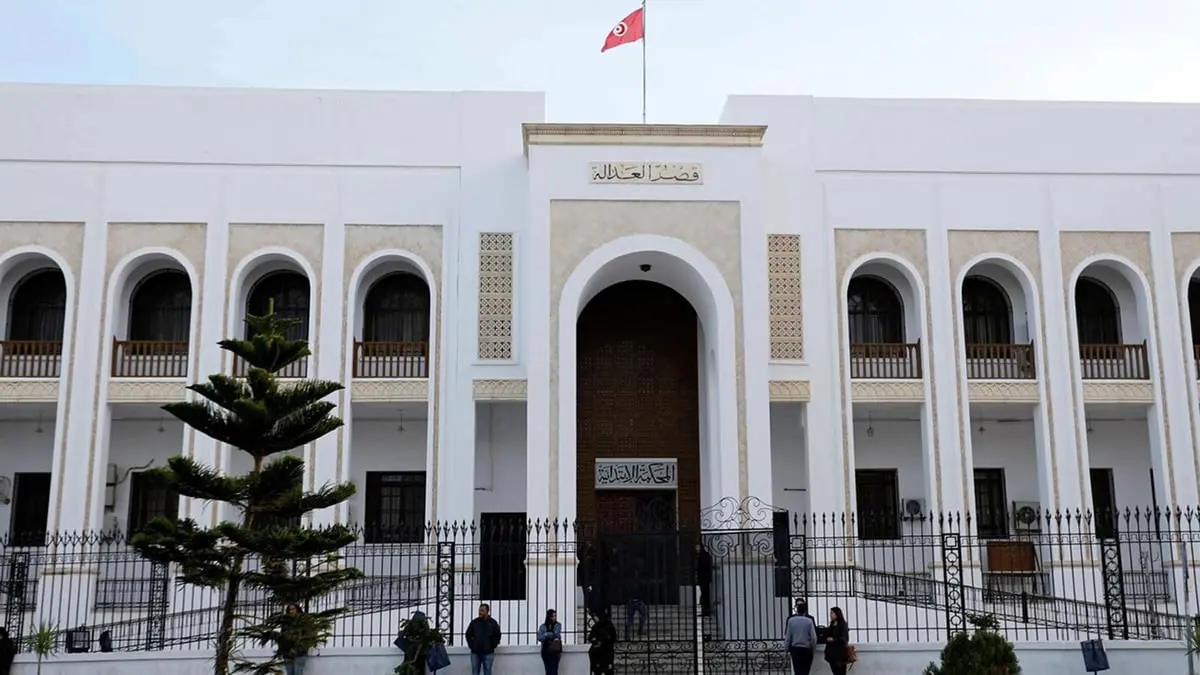 وفاة طفلة تونسية بلدغة عقرب والسلطات تحقق في "تقصير محتمل"