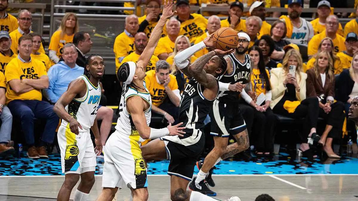 NBA.. بيسرز يقصي باكس من الأدوار الإقصائية بدوري السلة الأمريكي