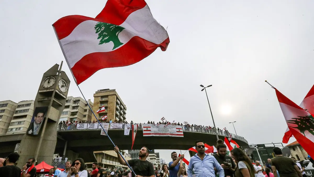 المودعون في لبنان يتحملون العبء الأكبر من خطة إنقاذ جديدة