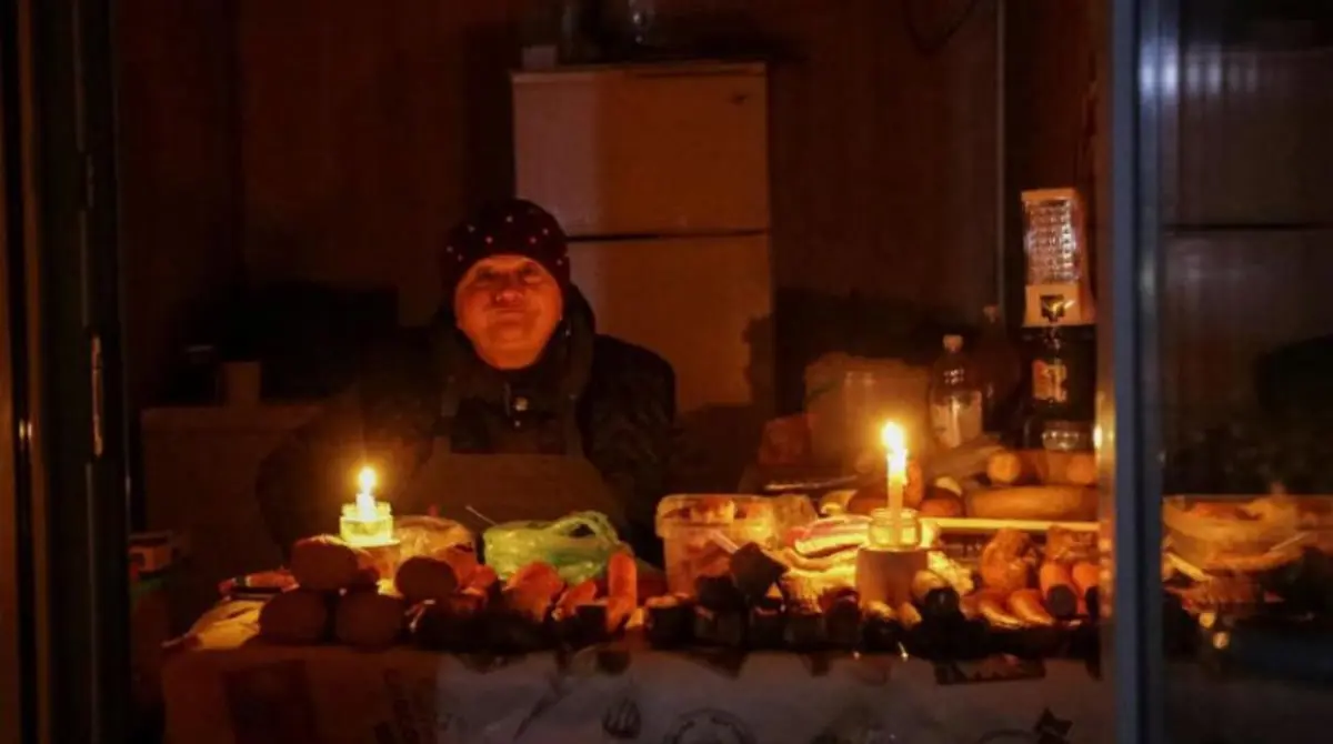 أوكرانيا تقرر قطع الكهرباء في عموم أنحاء البلاد اليوم