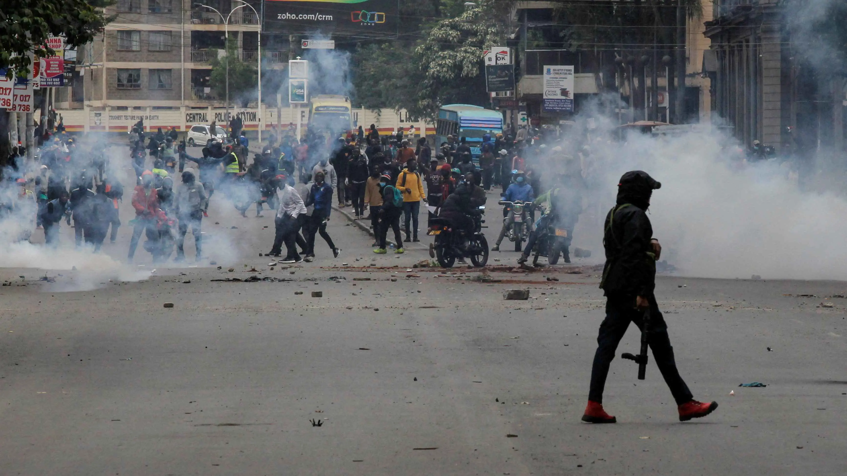 السلطات الكينية تعتقل أكثر من 270 شخصًا بعد الاحتجاجات