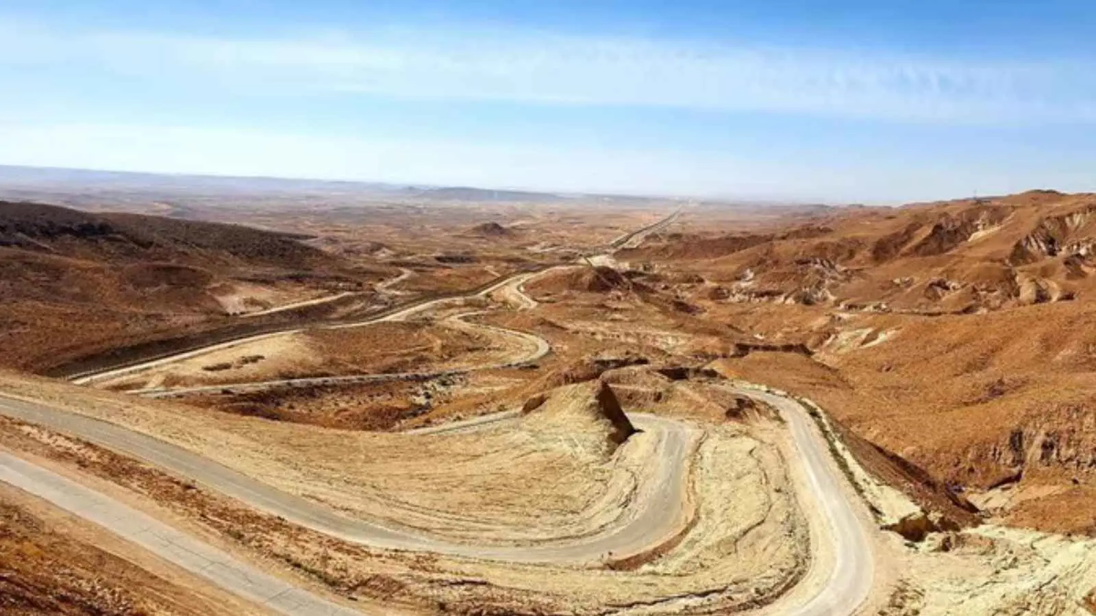 مغلق منذ 2011.. الجيش الإسرائيلي يعيد فتح طريق حدودي مع مصر