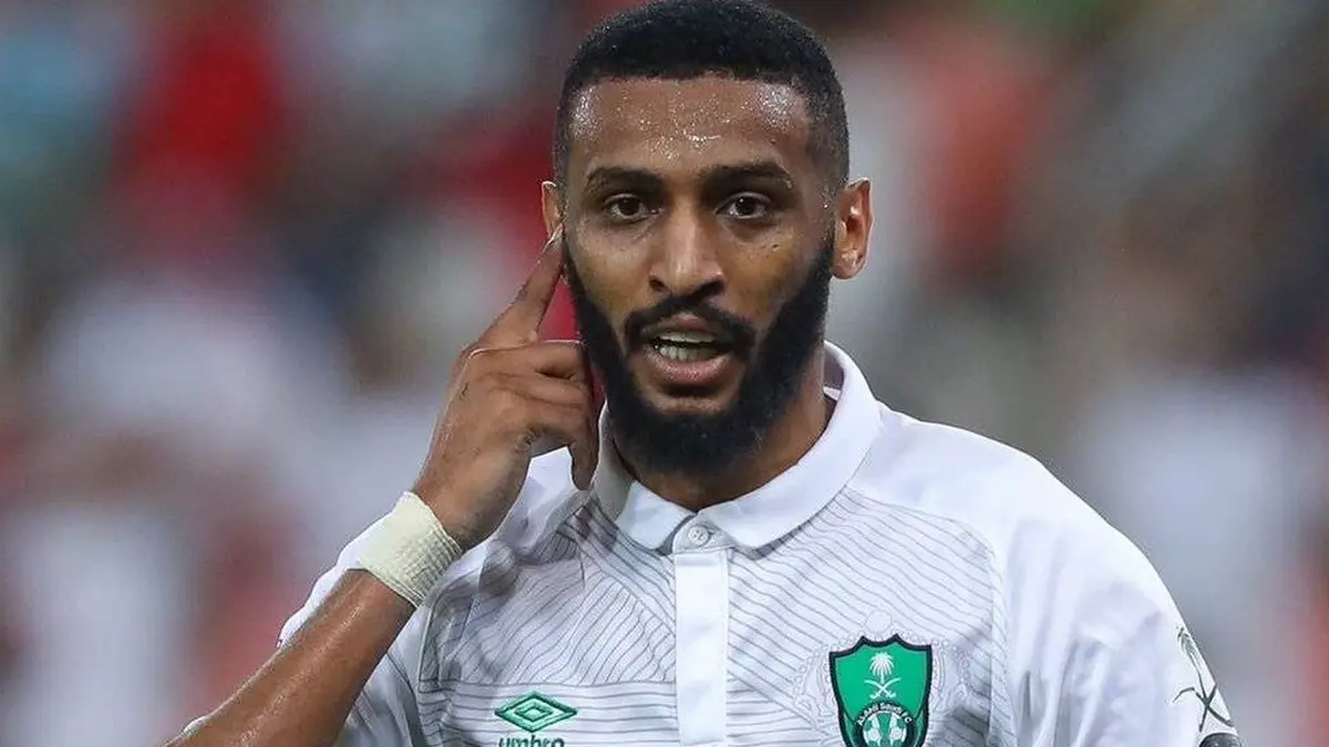 نادي الهلال السعودي يوافق على إعارة اليامي وفلاته للأهلي مقابل مهند عسيري