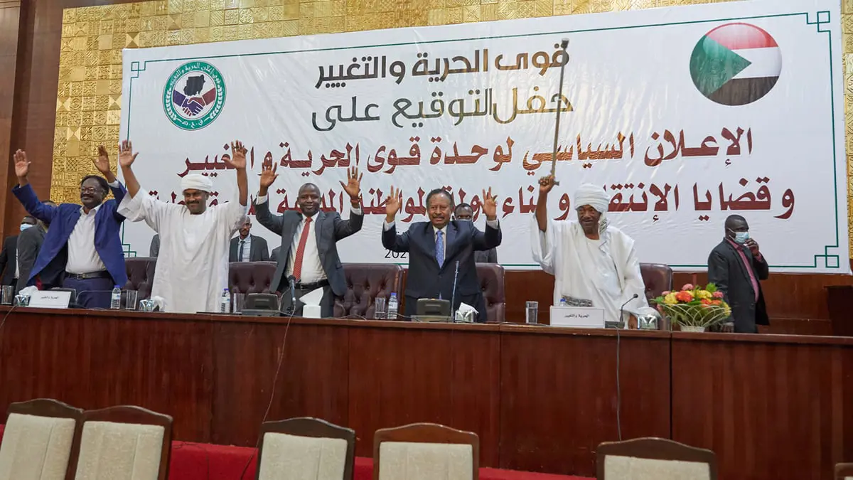 السودان.. ميثاق جديد لقوى الثورة يطالب بمجلس رئاسي "تشريفي"