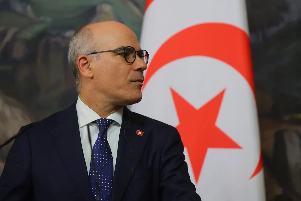 مسؤول تونسي يكشف عن عقبات تمنع استرجاع أموال مجمدة في الخارج