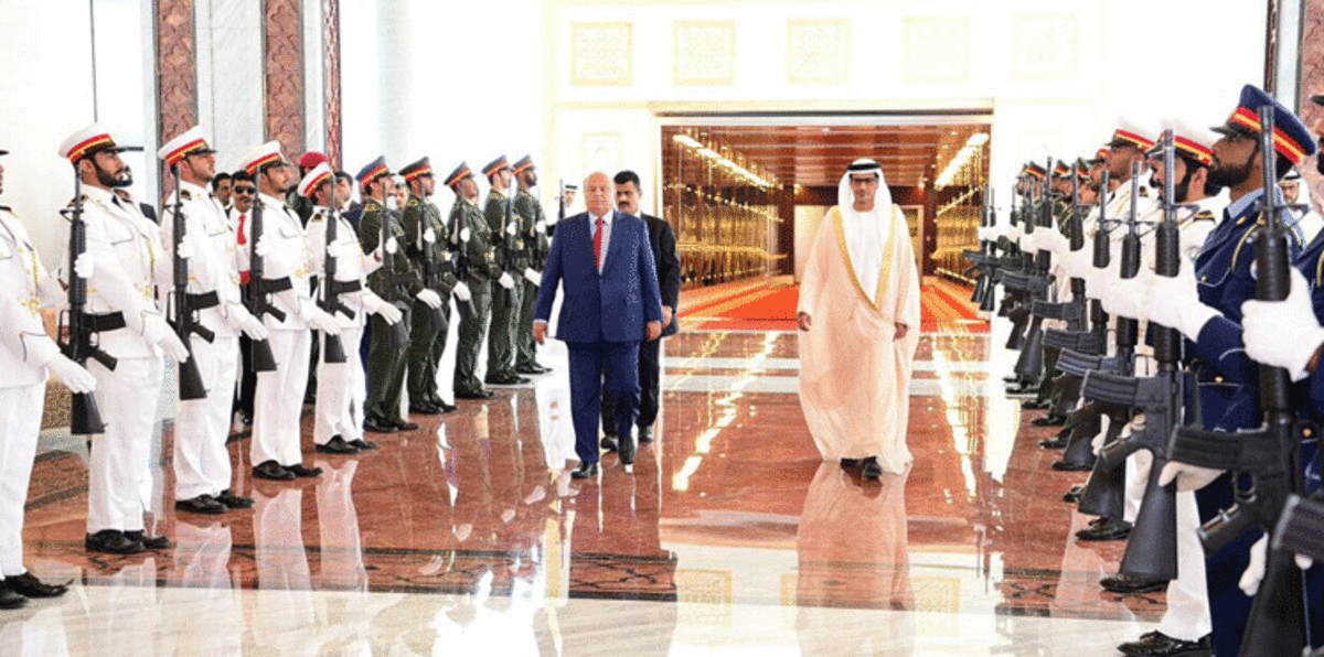 ما دلالات استقبال الإمارات "الباهت" للرئيس هادي؟