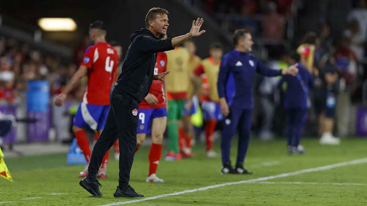 جيسي مارش مدرب كندا