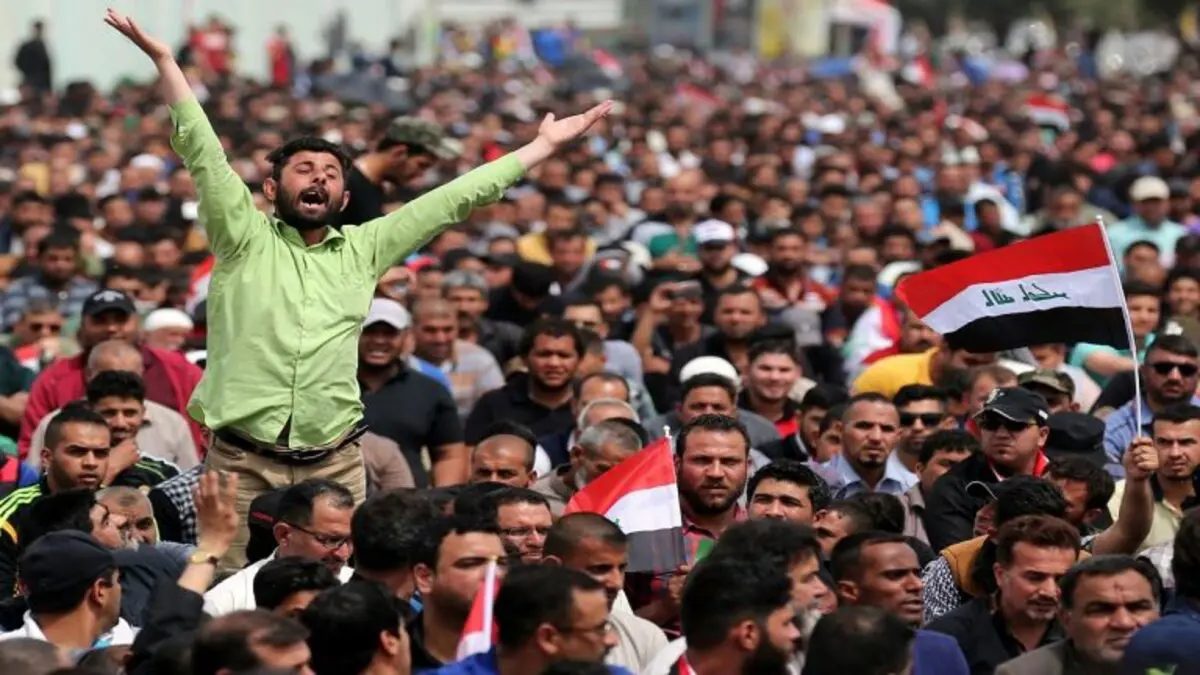البرلمان العراقي يؤجل جلساته خشية اقتحامه من المتظاهرين