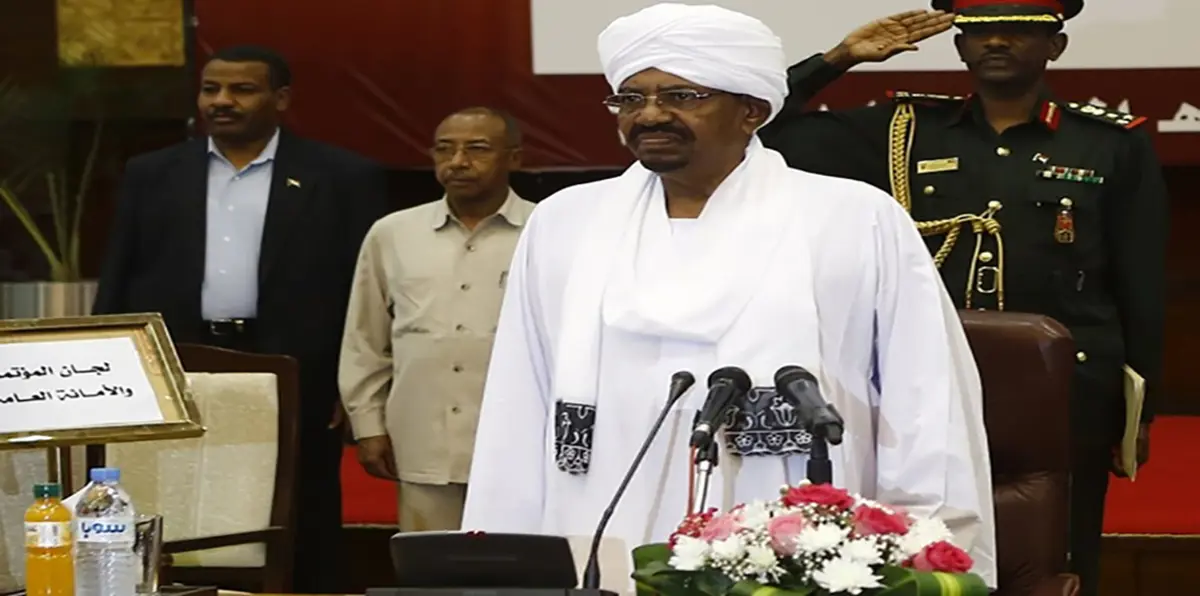 خلافاً للدستور.. هل يخطط الرئيس السوداني عمر البشير للاستمرار في السلطة؟