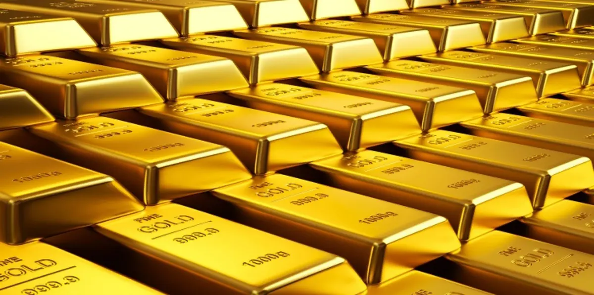 الذهب يهبط بفعل صعود الدولار