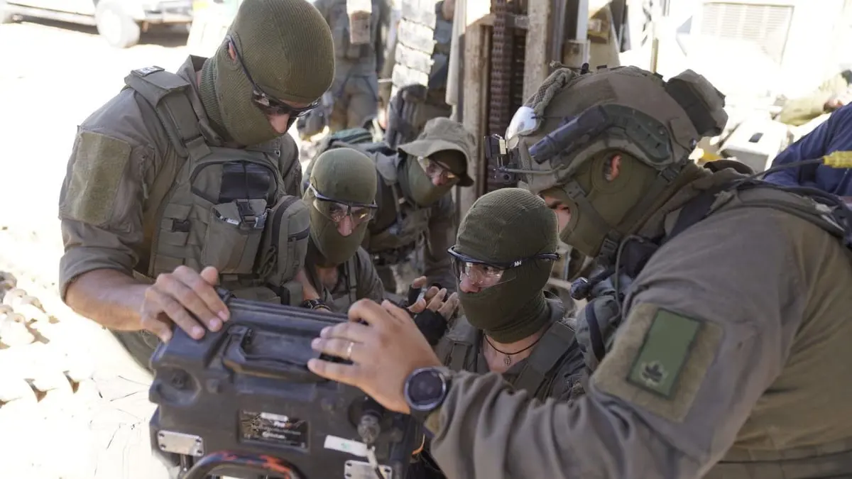 الجيش الإسرائيلي يعلن تدمير نفق تابع لحماس (فيديو)