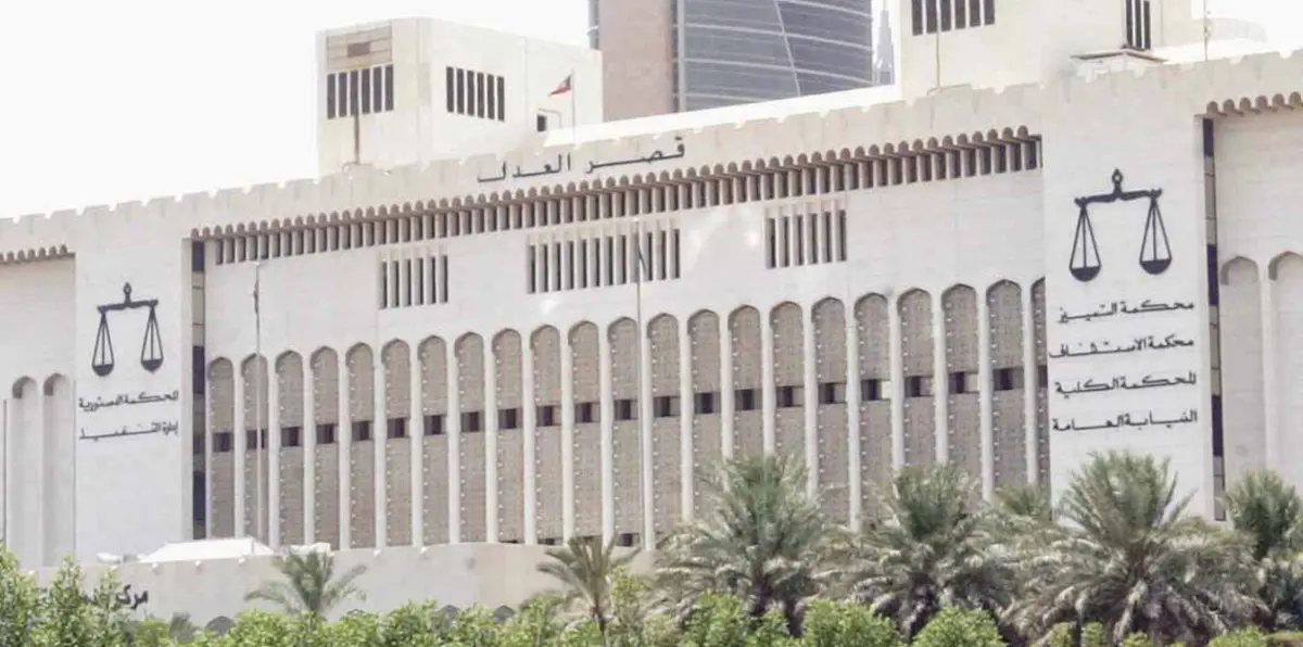 خليجية تجر ابنها إلى ساحات القضاء وتصر على محاكمته