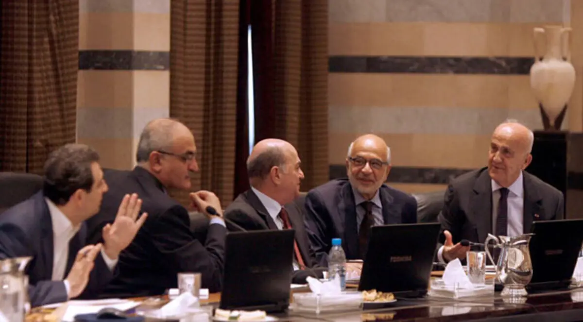الحكومة اللبنانية ترحل ملف عرسال إلى الاثنين