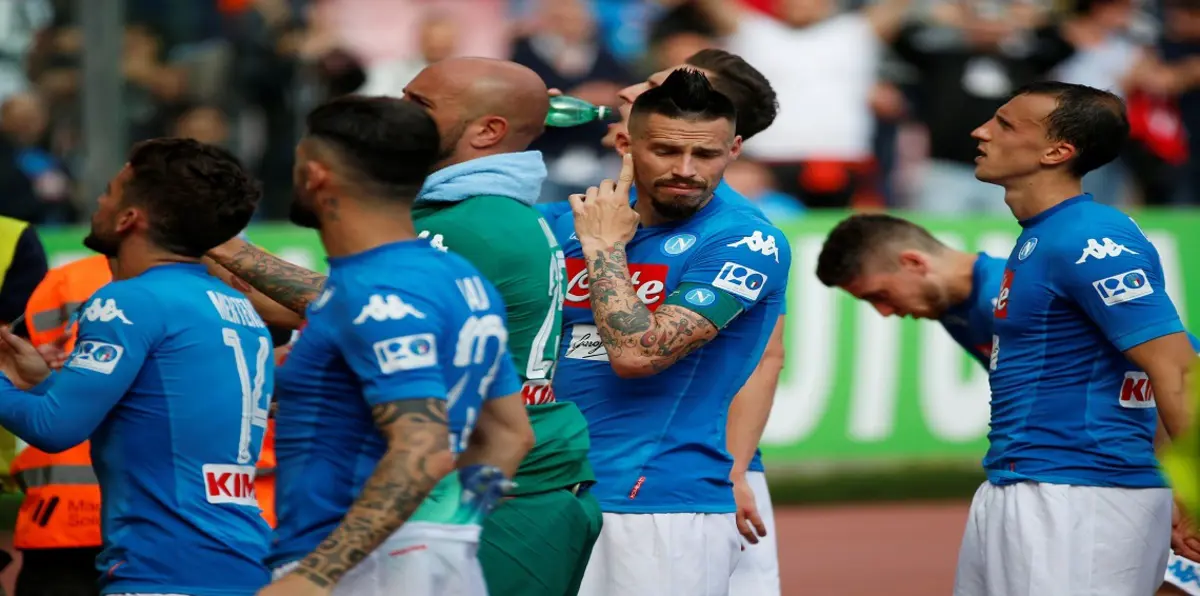 يوفنتوس على بُعد نقطة من لقب الدوري الإيطالي عقب تعادل نابولي أمام تورينو (فيديو)