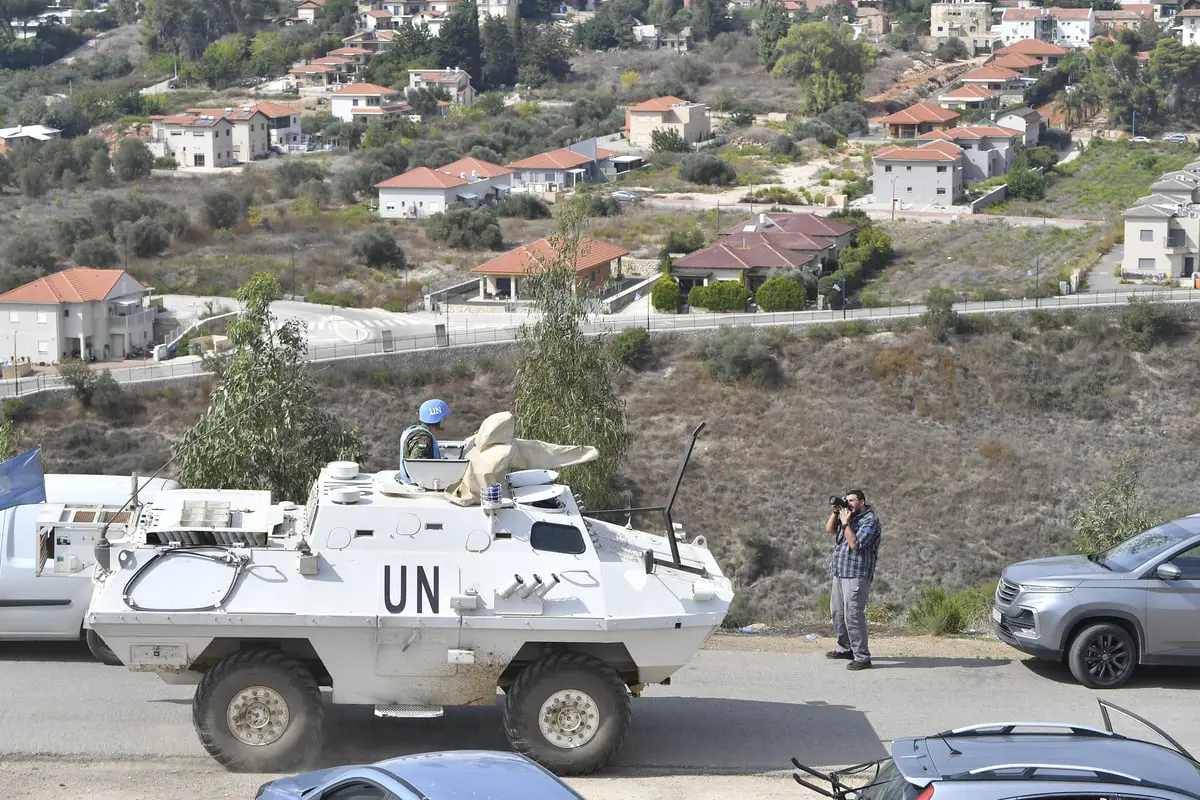 غارة على آلية لليونيفيل في لبنان.. والجيش الإسرائيلي ينفي مسؤوليته
