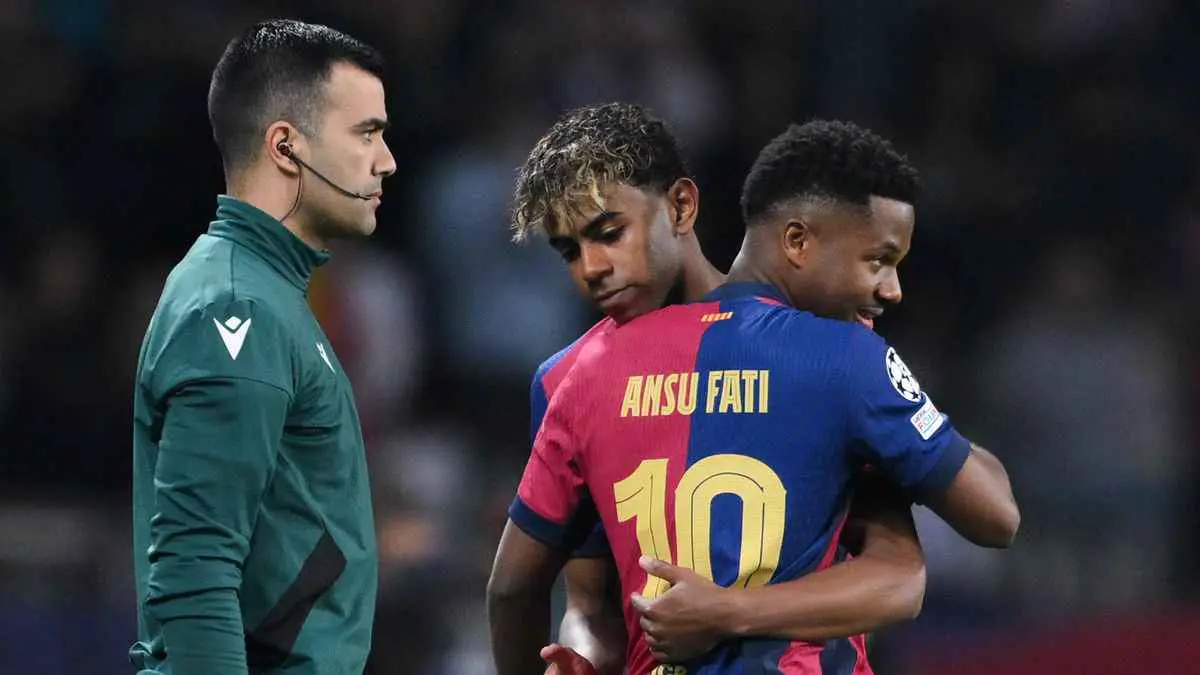 سرّ غضب نجم برشلونة على المدرب فليك (فيديو)