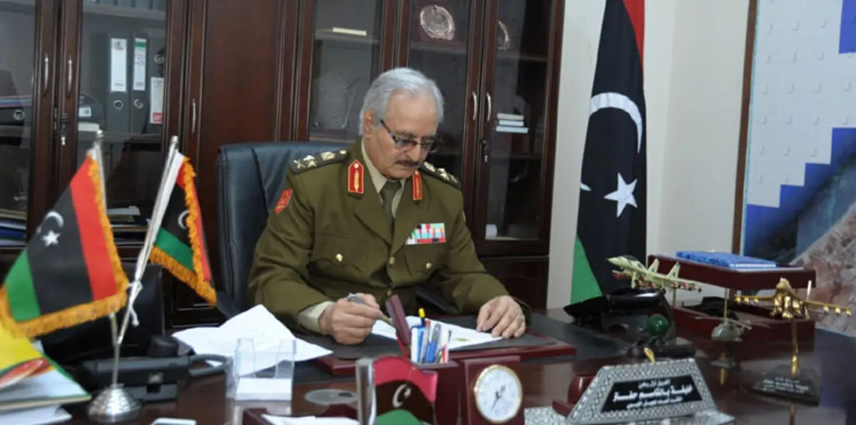 هل غيرت مصر موقفها من قائد الجيش الليبي خليفة حفتر؟