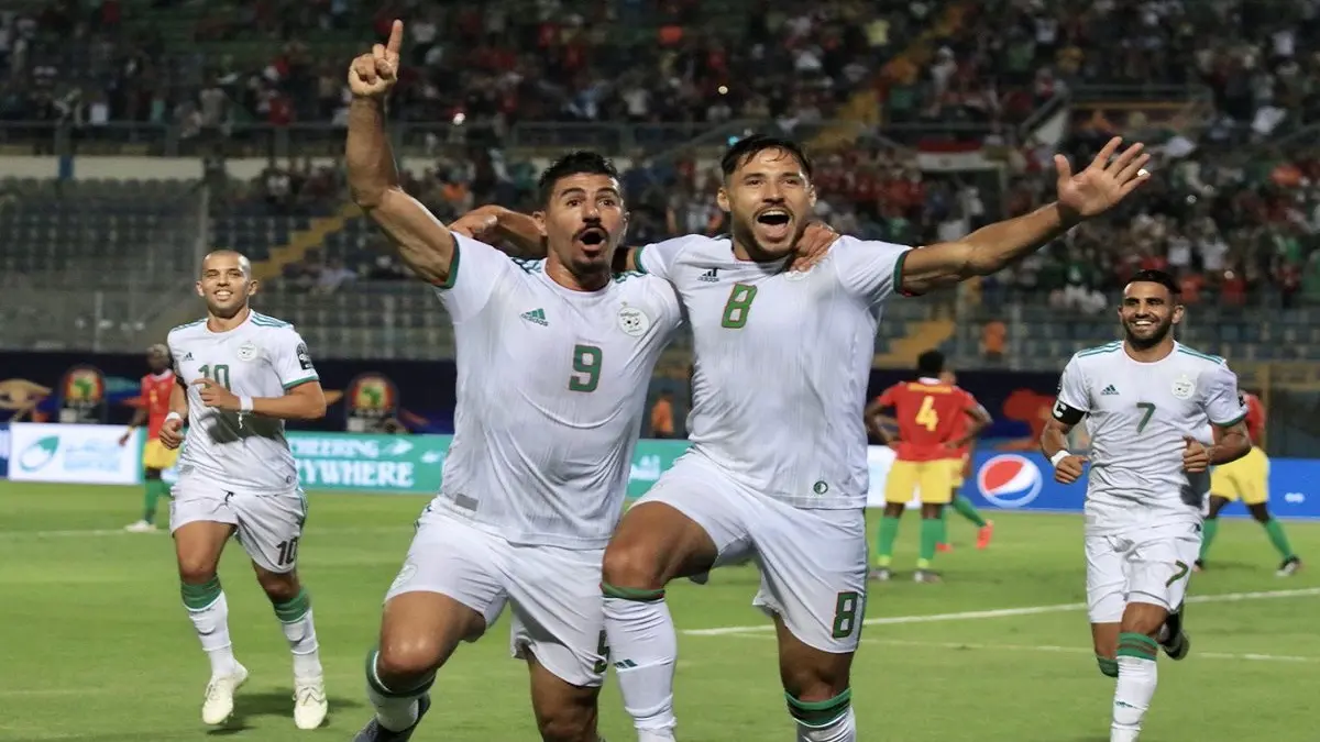 مباراة الجزائر ضد نيجيريا.. تعرف إلى التشكيلة الرسمية للفريقين