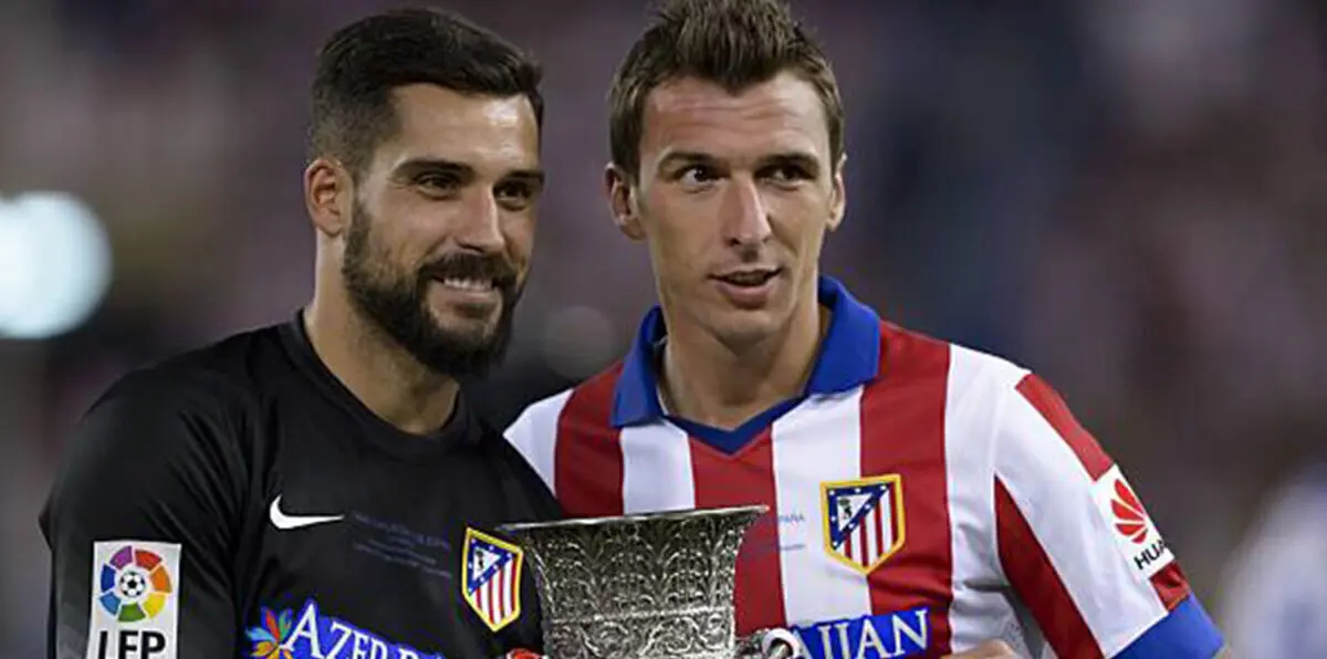 أتلتيكو مدريد يواصل بيع لاعبيه.. الحارس مويا ينضم إلى ريال سوسيداد