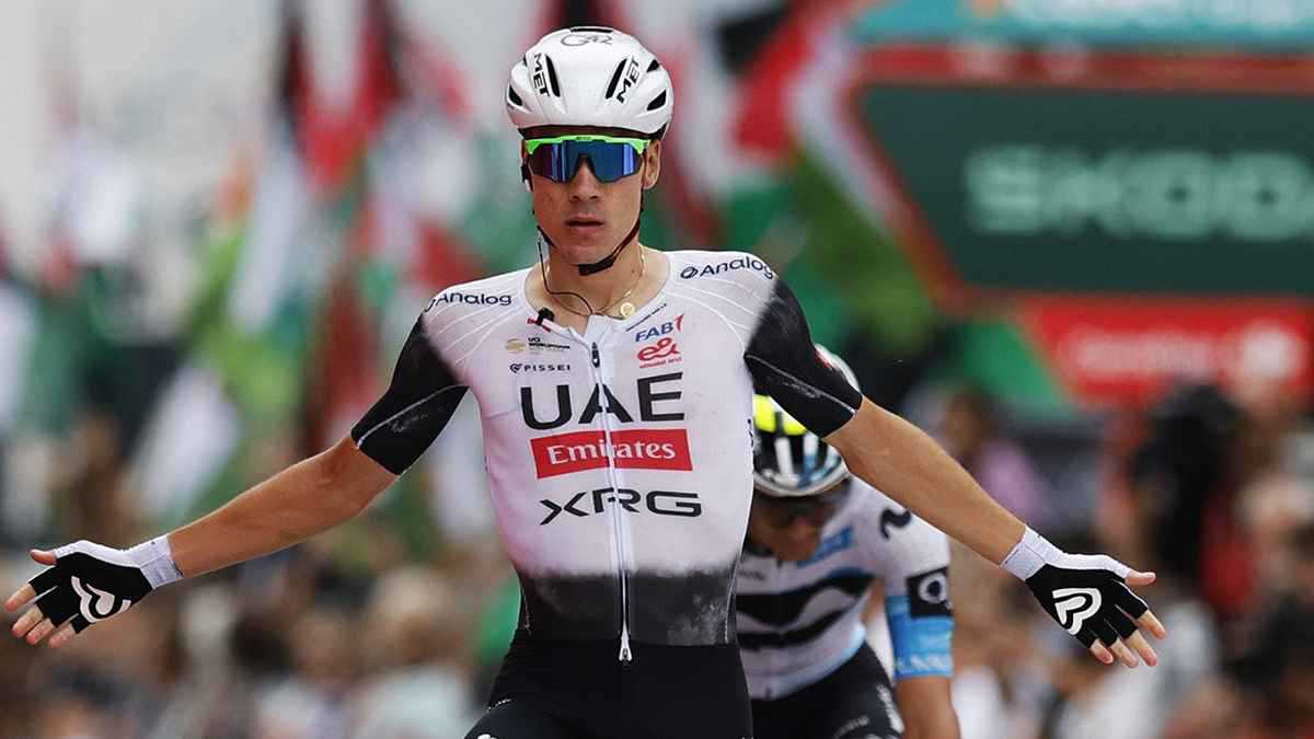 سباق إسبانيا.. أيوسو يفوز بالمرحلة 12 وفينغارد يحتفظ بالصدارة | إرم نيوز