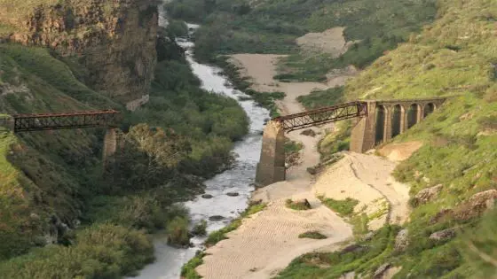 منطقة جسر الحمة على الحدود بين سوريا والأردن وإسرائيل