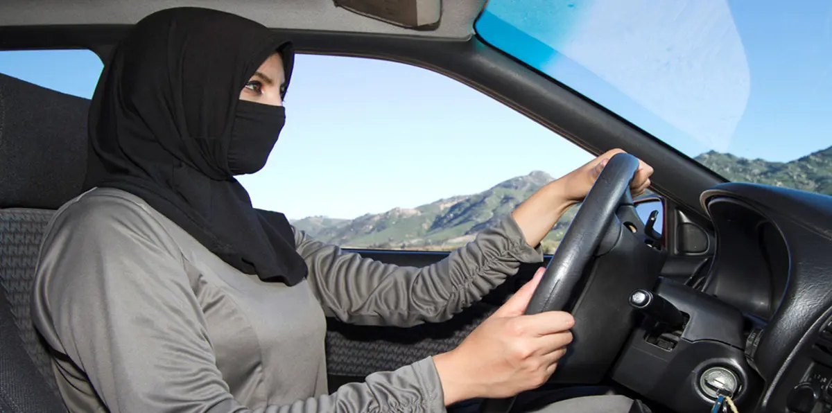 الداخلية السعودية: المرأة مؤهلة لقيادة السيارة وتوقيف المخالِفات سيكون نادراً