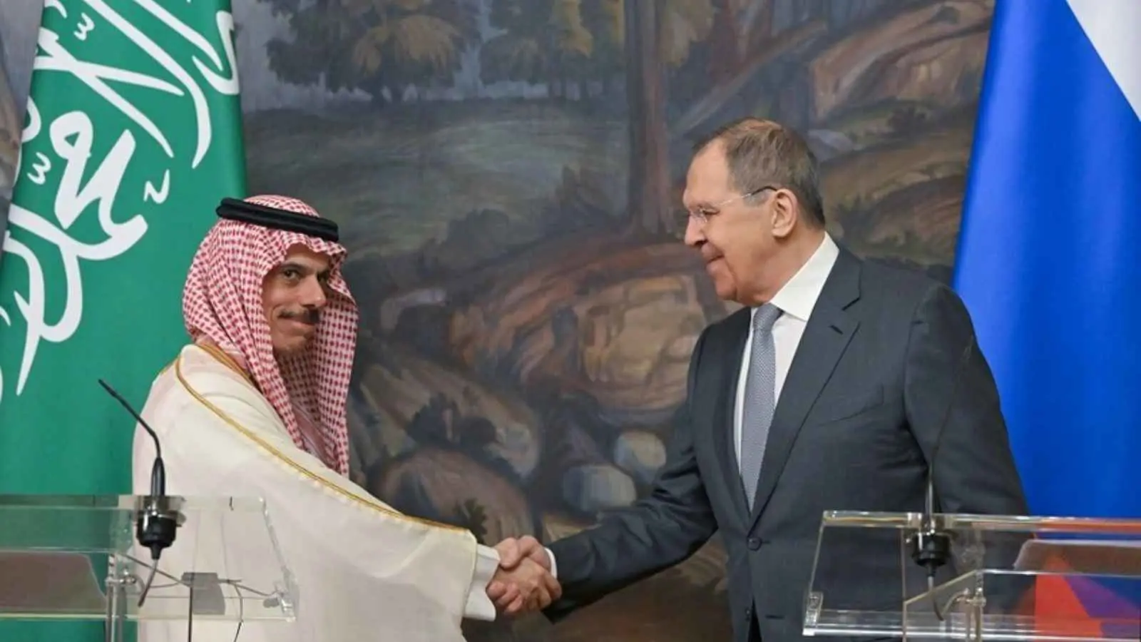 وزير الخارجية السعودي يؤكد رفض بلاده "الحلول العسكرية" ضد إيران