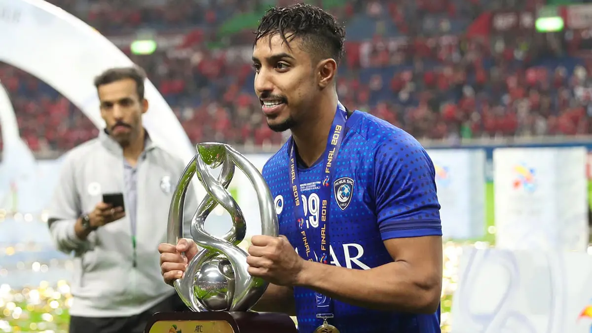 تقرير: سالم الدوسري يهدد بالرحيل عن نادي الهلال السعودي