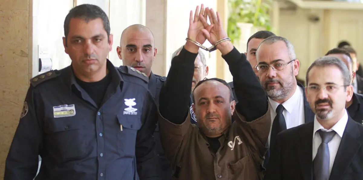 استطلاع: الفلسطينيون يفضلون البرغوثي لخلافة عباس