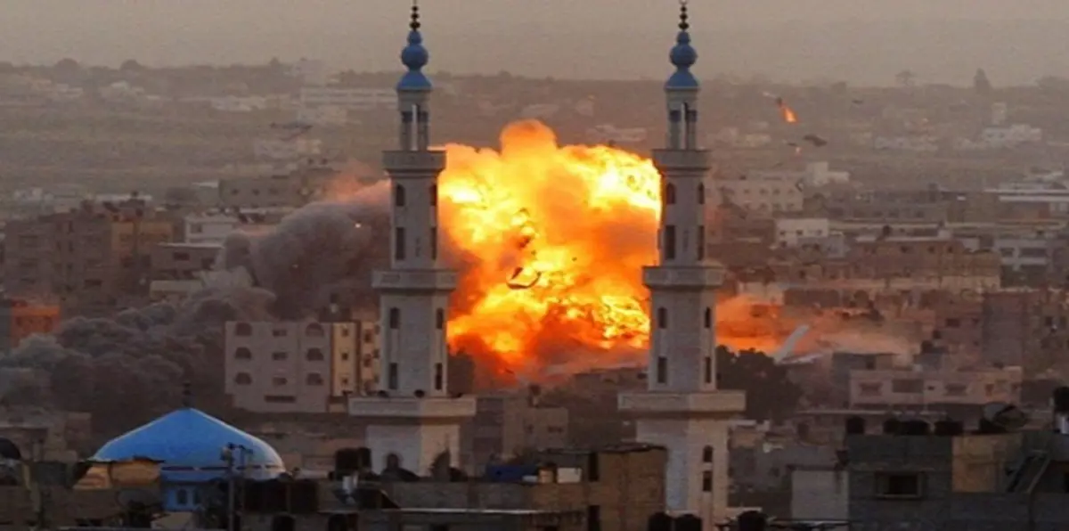 إسرائيل تشن 14 غارة جوية على قطاع غزة