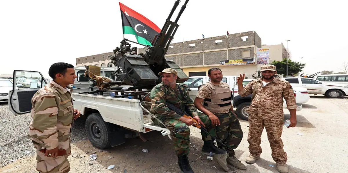 الجيش الليبي يكثف دورياته في الهلال النفطي بعد رصد تنظيم داعش شرق سرت (صور)