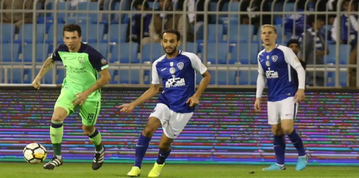 نادي الهلال أم الأهلي.. من الأقرب إلى حسم لقب الدوري السعودي؟