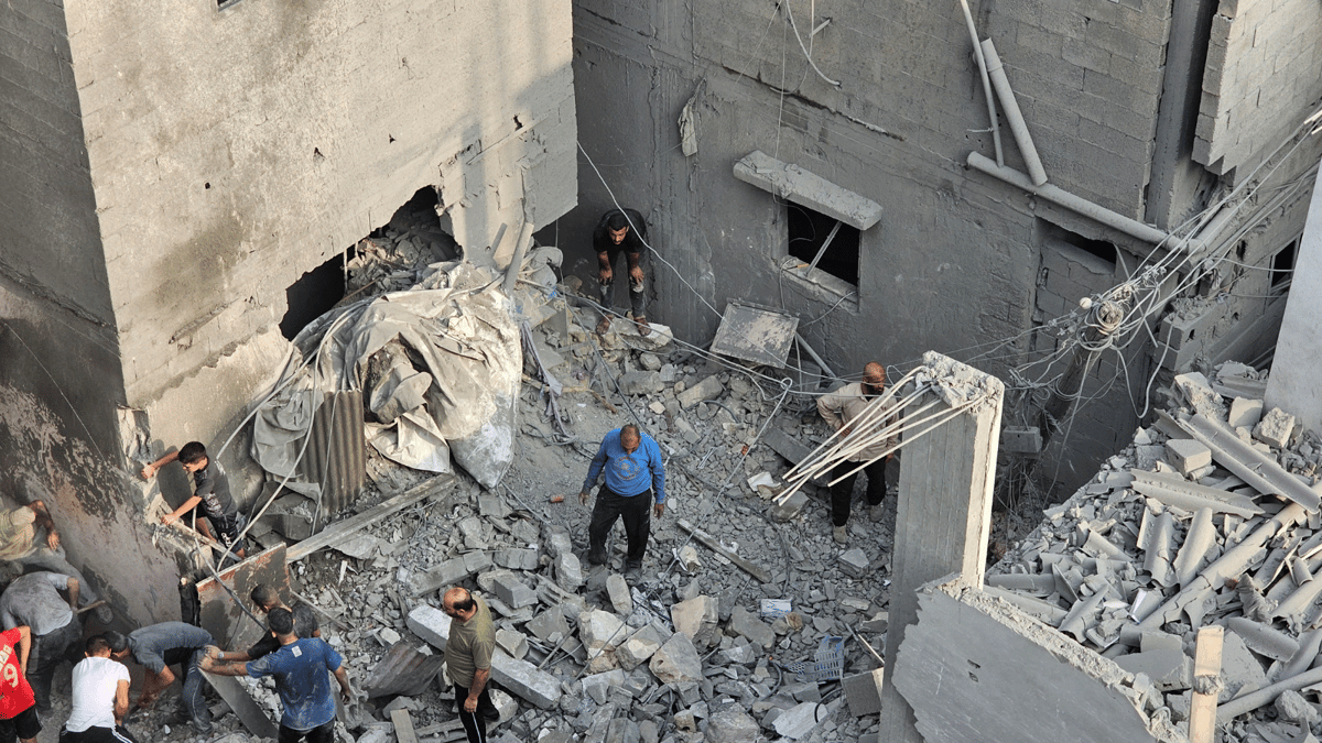 ارتفاع عدد ضحايا القصف الإسرائيلي في غزة إلى 9061
