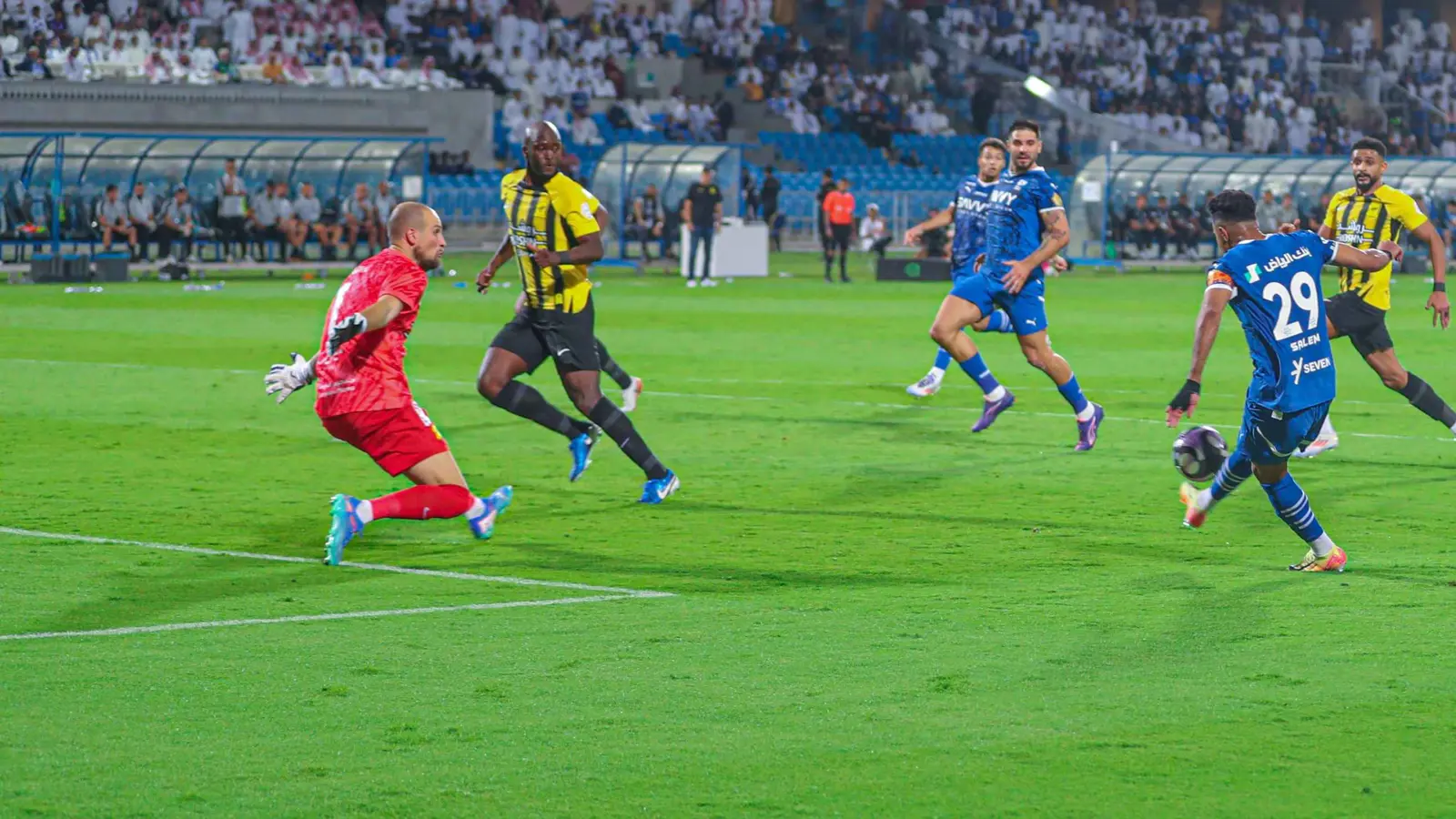 ملخص وأهداف مباراة الهلال والاتحاد في الدوري السعودي للمحترفين