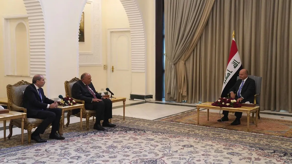 وزير الخارجية الأردني: الربط الكهربائي مع بغداد سيبدأ العام المقبل