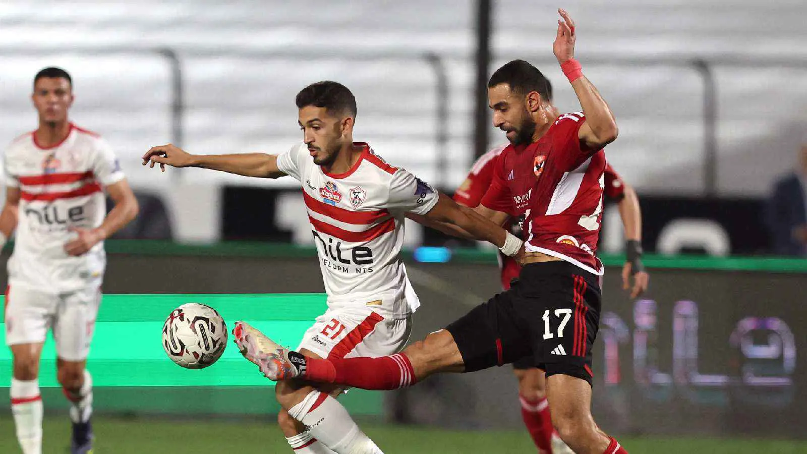 الموعد والقنوات الناقلة لمباراة السوبر الأفريقي بين الأهلي والزمالك