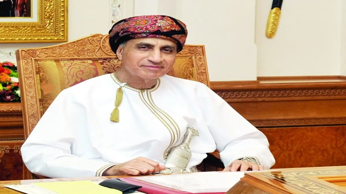 نائب رئيس الوزراء يمثل سلطنة عمان في القمة الخليجية بالسعودية
