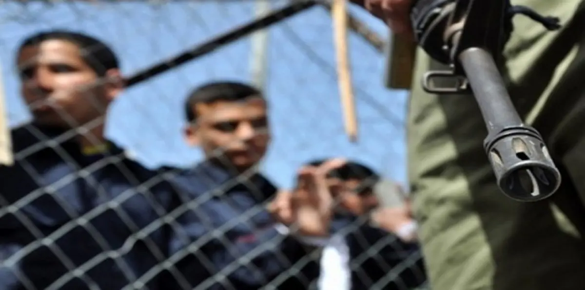 بعد 23 يومًا من الإضراب.. محامو الأسرى يوثقون حالات التنكيل وسوء المعاملة