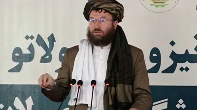 وزير الزراعة الأفغاني عطاء الله عمري