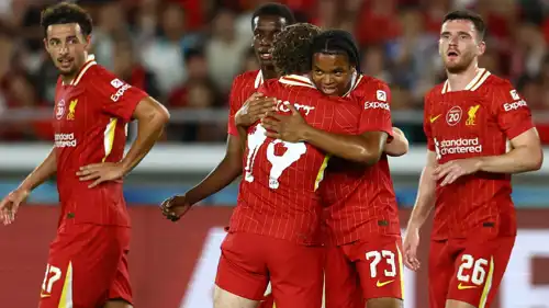 ريو نغوموها لاعب ليفربول