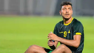 محمد شريف يقترب من العودة للأهلي المصري
