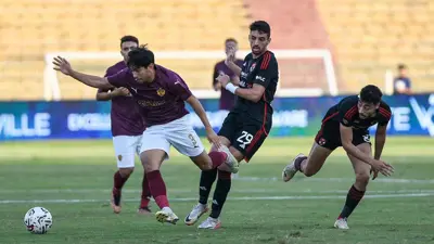 محمد شكري في مباراة سابقة بين سيراميكا والأهلي