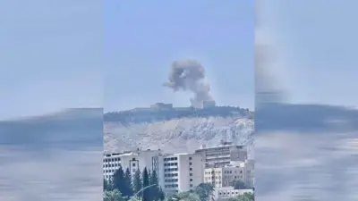 صورة متداولة للقصر الرئاسي بعد تعرضه للقصف