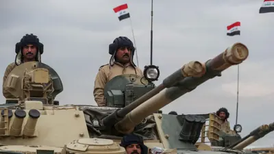 جنود وآليات عسكرية عراقية