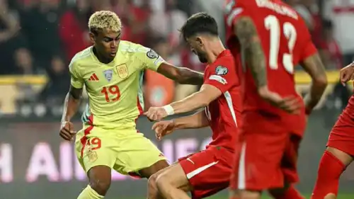 مباراة إسبانيا وتركيا في تصفيات كأس العالم