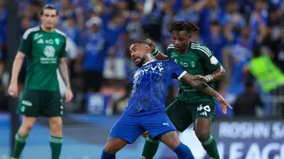 مباراة سابقة بين الهلال والأهلي