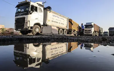 البيت الأبيض: مصر ستسمح بإدخال المساعدات لغزة عبر معبر كرم أبو سالم