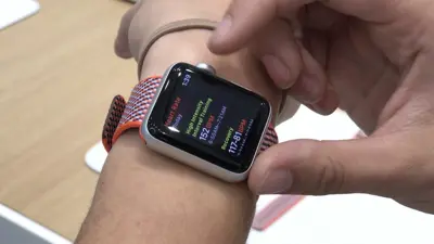 تقرير: "أبل" ستغير تصميم Apple Watch Series 7 بالكامل‎‎