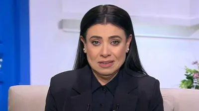 نشوى مصطفى في اول حلقة من برنامجها بعد وفاة زوجها